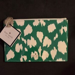 Kate Spade Pencil / Makeup Pouch Green Painterly Cheetah
